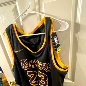 NWT Lebron James lakers jersey